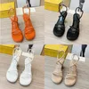 2023 Designer Luxury Pure Color Super High Heels Sandaler Kvinnor 100% läder svart/vit/aprikos/orange en-linje bandig sandal dam sexig chunky klackar öppna tå skor