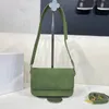 Buzlu Koltuk Çantası Flep Crossbody Copse Tasarımcı Çanta Çantası Altın Donanım Mektubu Dekorasyon Çıkarılabilir omuz kayışı Lady Omuz Çantaları Yüksek Kalite