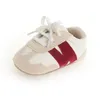 Athletic Outdoor Fashion buty dla dzieci urodzonych dziewczynek chłopców miękkie buty antypoślizgowe Pu zamszowe skórzane trampki twarda podeszwa Prewalkers 0-18M 230703