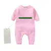 I lager nyfödda barn Rompers baby Pojkar flickor Modedesignertryck lyxig ren bomull Lång Kortärmad Kortärmad pyjamas och krypkostymer jumpsuit G7771
