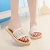 Tofflor två halmremmar Flip Flop strandrutschbanor utomhus halkfria sandaler Hamparep Espadrille Minimalistisk korsbandsskor 230704