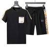 Conjuntos de camisetas masculinas de grife B letter streetwear casual respirável ternos de verão Tops shorts Tees ternos esportivos ao ar livre conjunto de qualidade de roupas esportivas tamanho asiático M-3XL