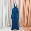 Etniska kläder Kvinnor Muslimsk Robe Dubai Turkiet Basic Abaya Hijabs Rundhalsad Maxiklänning Eid Ramadan Silkeslen Kaftan Mutli-färgad islamisk