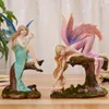 Przedmioty dekoracyjne figurki Nordic śliczne dziewczyny żywica Elf anioł ozdoby wyposażenie pokoju w domu rzemiosło dekoracyjne biurko wróżka statua akcesoria wystrój 230705
