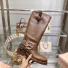 Дизайнер Martin Boots Boots Buckle Bugle высокий коленый высокий пинеток модный модный мотоцикл кожаная кожа ретро платформы ботинок роскошные туфли коричневый черный