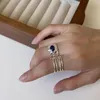 Anillos de racimo en forma de Irregular martillado banda ancha Punk joyería 925 plata esterlina zafiro azul circón CZ anillo para niñas mujeres cumpleaños