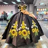 Abito Quinceanera nero Abito da ballo dolce da principessa con applicazioni di ricami di girasole dolce con fiocco Sfera di compleanno per ragazza di 16 anni