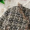QNPQYX Neue Tweed-Jacke Mantel Luxus Runway Herbst Winter Frauen Slim Tweed-Jacken für Frauen V-Ausschnitt Quasten Mode Damen Jacken Mantel