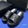 Designer pantoufles bas designers sandale plate-forme talon femme toboggan été pantoufle 2023