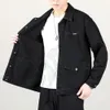 Giacche da uomo Autunno giacca di jeans di fascia alta mens baggy multitasche tendenza abbinata bella giacca casual con risvolto di grandi dimensioni 230705