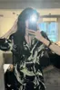 Robes Décontractées Femme Vêtements Cravate Teint Satin Mince Manteau Styles Coréens Mi Longueur Tempérament À Manches Longues 2023 Printemps Été Chemise Imprimée