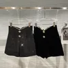 Shorts femininos outono inverno moda feminina pérola irregular borda diamante botão decoração cintura alta casual veludo 230705