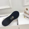 منصة جديدة كلاسيكية NAMA Mesh Lace-Up منصة مستديرة أحذية إصبع القدم خفيفة الوزن باطن المصممين الفاخرة للسيدات