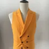 Gilet da uomo Gilet doppio petto giallo per abito da uomo slim fit Gilet personalizzato con risvolto Cusual Wedding Tuxedo Gilet 230705