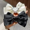 Lüks Headdress Designer Kadın Üçgen P Mektup Saçkop Yüksek kaliteli Marka Klasik Joker Sıradan Moda Yay Saçkağı