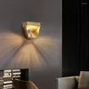 Lampade da parete Lampada da parete in vetro stile moderno Specchio per camera da letto Luci interne rustiche Letto intelligente Decorazioni per la camera coreane Sconce antler