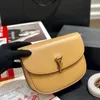 Lyxig axelväska Tygväskor Designerväskor Plånbok Handväska Messenger Bag Mode Kvinnor Axel Enfärgad