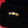 Anelli a fascia 4 mm Anello d'amore in acciaio al titanio di alta qualità designer coppia di anelli in oro rosa gioielli di moda confezione originale.