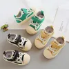 Baskets Kruleepo Enfants Solide Toile Casual Chaussures Bébé Filles Enfants Garçons En Caoutchouc Bas Respirant En Plein Air Gym Sports Running Sneakers 230705