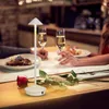 Candeeiros de mesa Lâmpada recarregável Spot Creative Dining Touch Led El Bar Coffee Pina Pro Lampada Da Tavolo Mesa Decorativa