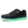 Sneakers KRIATIV Luminous Sneakers Glowing Light Up Skor Barn Pojke Led Skor för vuxna Barn Tofflor USB Laddning Partihandel 230705