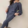 Vêtements de nuit pour femmes printemps automne respirant femmes rouge bleu pyjamas ensemble à manches longues Contton lin lâche doux cordon pantalon ensembles