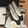 Pure Originele Kleine Geurige Balletschoenen Vrouwelijke Ketting 2023 Nieuwe Zoete Platte Mary Jane Camellia Leren Schoenen voor Vrouwen