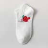 Femmes Chaussettes Kawaii Drôle Fruit Femmes Coton Coloré Mignon Équipage Fraise Femme Pour Les Cadeaux De Noël