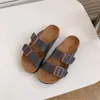 Designer zomer sandalen Boston klompen kurk platform slippers Mode lederen Casual schoenen Vrouwen Mannen outdoor Platte Sliders luxe dia's gemengde kleuren size36-44