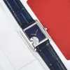 Классический подарок роскошная леди винтажное Quartz Движение Roman Mens Mens Watch Luxury Designer Takes Нейтральные простые часы без коробки