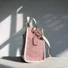 Tasarımcı Tote Çanta Kadın Omuz Çantası Moda Çantası Four Seasons Crossbody Alışveriş Çantası Lüks Ünlü Markalar PU Omuz Çantası Kadınlar Hediye Yüksek Kalitesi