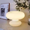 Tafellampen Minimalistische Moderne Paddestoel Melkwitte Lamp Voor Slaapkamer Designer Kunst Woonkamer Sofa Zijkanten Leeslamp Led Decoratief