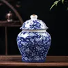 Butelki do przechowywania starożytny styl chiński niebieski i biały porcelanowy słoik na imbir dekoracyjny wazon na kwiaty pojemnik na herbatę może dekoracja stołu
