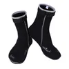 Пляжные аксессуары 3 мм неопреновые носки для дайвинга мужчины женщины, занимающиеся серфингом, зимнее плавание устойчивое к теплую 230705