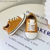 First Walkers 2023 New Autumn Baby Shoes Leather Toddler Boys 'Barefoot Shoes Soft Sole Sole Girls' Outdoor Tennis Fashion Shoes Z230710