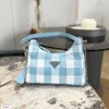 Sac à bandoulière femme Ré-édition hobo paille designer nouvel été aisselles mode plage tissé haute qualité femme plaid crochet fourre-tout sacs à main