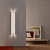 Lámpara de pared Rectángulo blanco moderno Luces LED Vestíbulo Dormitorio Aplique Minimalista Pasillo Gota cálida