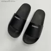 Letnie designerskie kapcie dla mężczyzn kobiet litery solidna guma drukuj płaskie modne gumowe sandały modne buty na plażę Multi Style europa rozmiar 36-45 T230706