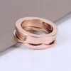 Högkvalitativ par ringdesign titanstål svartvita keramiska ringar män och kvinnors alla hjärtans dag gåva