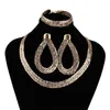 Halsband Örhängen Set Marockansk färgade utsökta smycken Damarmband Utskuret Stickad Design Mode Elegant stil Bröllop