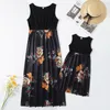 Abiti casual 2023 Summer Family Matching Black Long Mother Daughter Girl Floral Taglie grandi Mamma e me Abito da spiaggia sexy da donna maxi