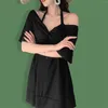 Roupa de banho feminina Estilo coreano Saia dividida Verão Psólido Cor Halter Biquíni plissado Peça única Multilinha Confortável Bonito Roupas Doces