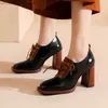 ارتداء الأحذية العلامة التجارية للسيدات عالية الكعب أزياء أوكسفورد مضخة الدهون القصيرة 2023 الربيع الجديد الاتجاه اللباس الحزب مربع أخمص القدمين أحذية غير رسمية Z230710