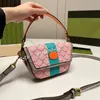 Kobieta mężczyzna Mini torby trapezowe torba designerska crossbody torba na ramię modna torebka luksusy torebki tiny crossbody torebka drukuj litery 5A 2023