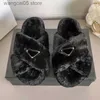 Designers Femmes Pantoufles Hiver Fluffy Lettres Laine Slide Furry Sandales Chaudes Luxurys Confortable Fuzzy Slipper Original Box T230706