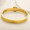 Designer V Charm Bangle 18k Gold plaqué en acier inoxydable sans fonte de diamant Bracelet Luxur