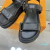 Designerskie damskie sandały na płaskim obcasie Buty w stylu casual, letnia słoma Komfortowe buty Rozmiar 35-42 2023