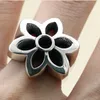 Brittisk stil s925 Sterling Silver Cherry Blossom Ring Herr Vintage Stil Silverring Bred pekfinger Trendig Charm långfingerring