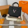 Bolso de mano Diseñador Mujer Totes Bolsos de compras de cuero de moda Letras clásicas Bolsos de calabaza Bolso elegante de lujo para mujer de alta capacidad