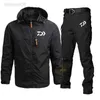 Accessori per la pesca Set da pesca autunnale Nuova tuta da alpinismo Giacca da pesca autunnale Pantaloni sportivi da esterno Marca Tuta da pesca impermeabile HKD230706